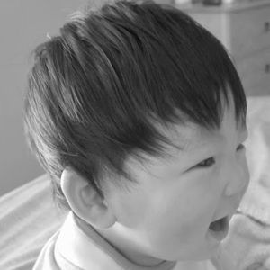 Meet your Posher, Moon